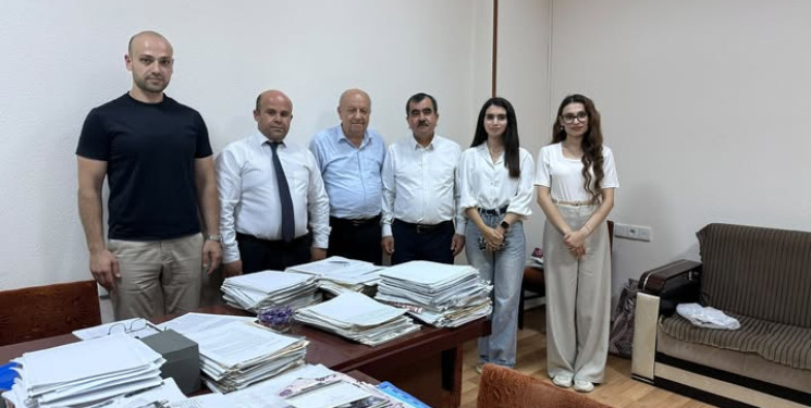 “ "Şuşa" qəzetinin Qarabağ bölgəsinin mədəniyyətinin, ədəbi mühitinin və tarixinin yaşadılmasında rolu” mövzusunda dəyirmi masa keçirilmişdir
