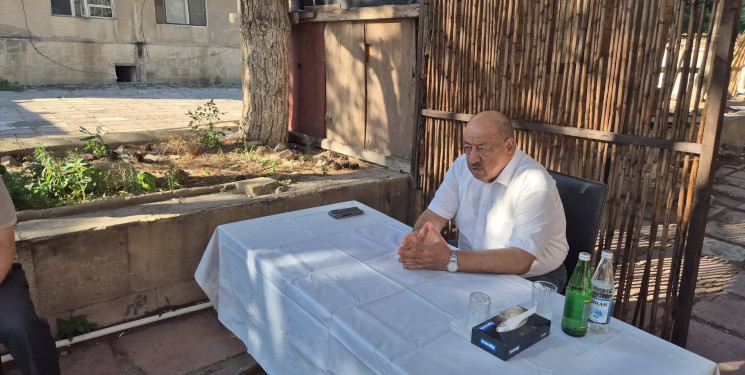 ​3 iyul tarixində Şuşa Rayon İcra Hakimiyyətinin başçısı Bayram Səfərov Xəzər rayonu, Mərdəkan qəsəbəsində yerləşən "Qaranquş" sanatoriyasında məskunlaşmış rayon sakinləri ilə növbəti səyyar görüşünü keçirdi
