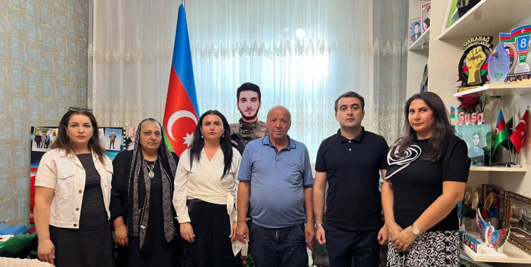“Anım günü”ndən başlayaraq Bakı şəhəri və respublikamızın müxtəlif rayonlarında şəhid ailələrini və məzarlarını ziyarət etmiş, şəhidlərimizin əziz xatirəsinə ehtiram əlaməti olaraq ağacəkmə aksiyaları keçirilmiş, ehsan süfrələri açılmışdır